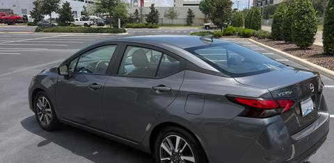 Nissan Versa 2025