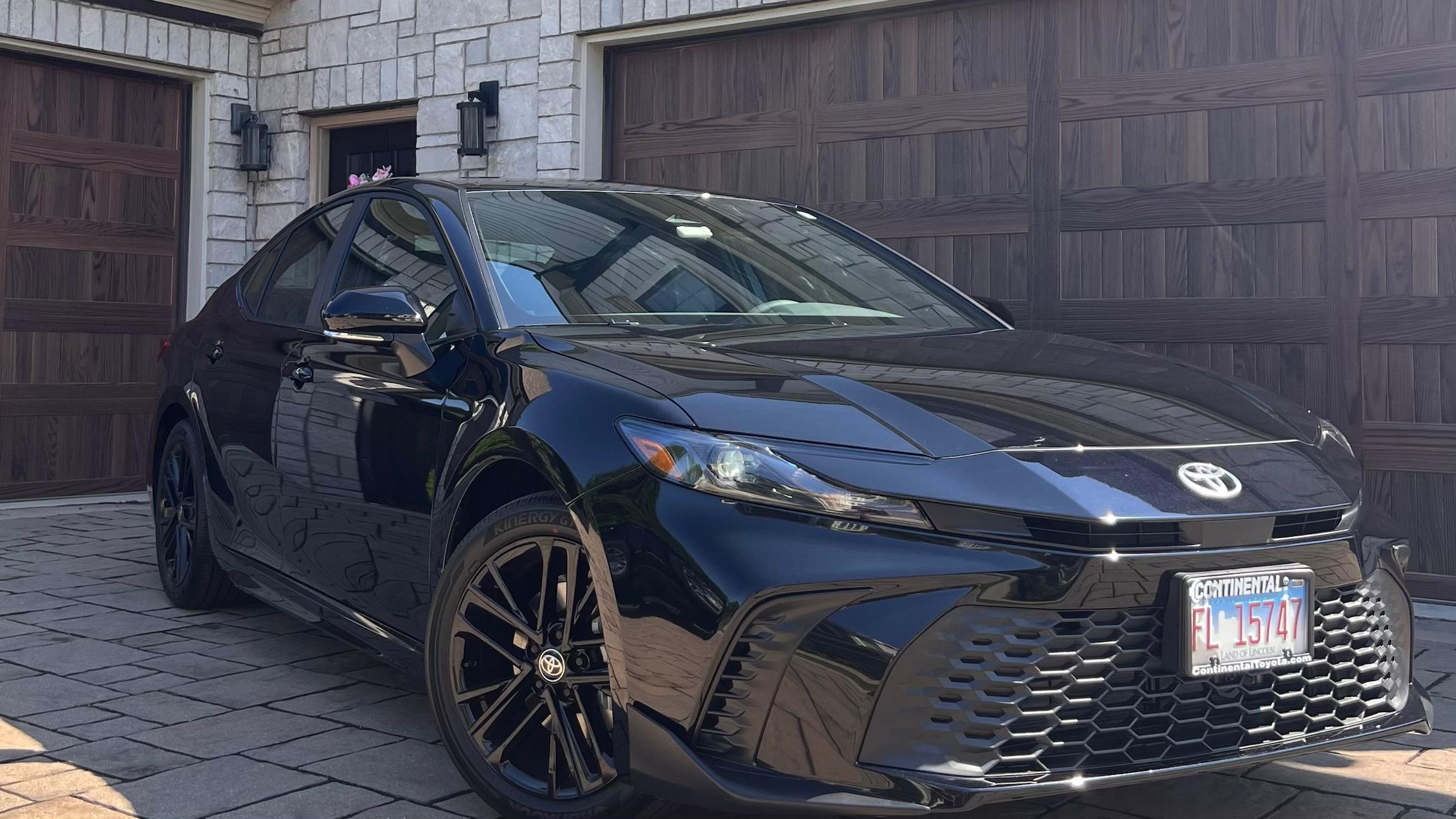 Toyota Camry Hybrid 2025 in 