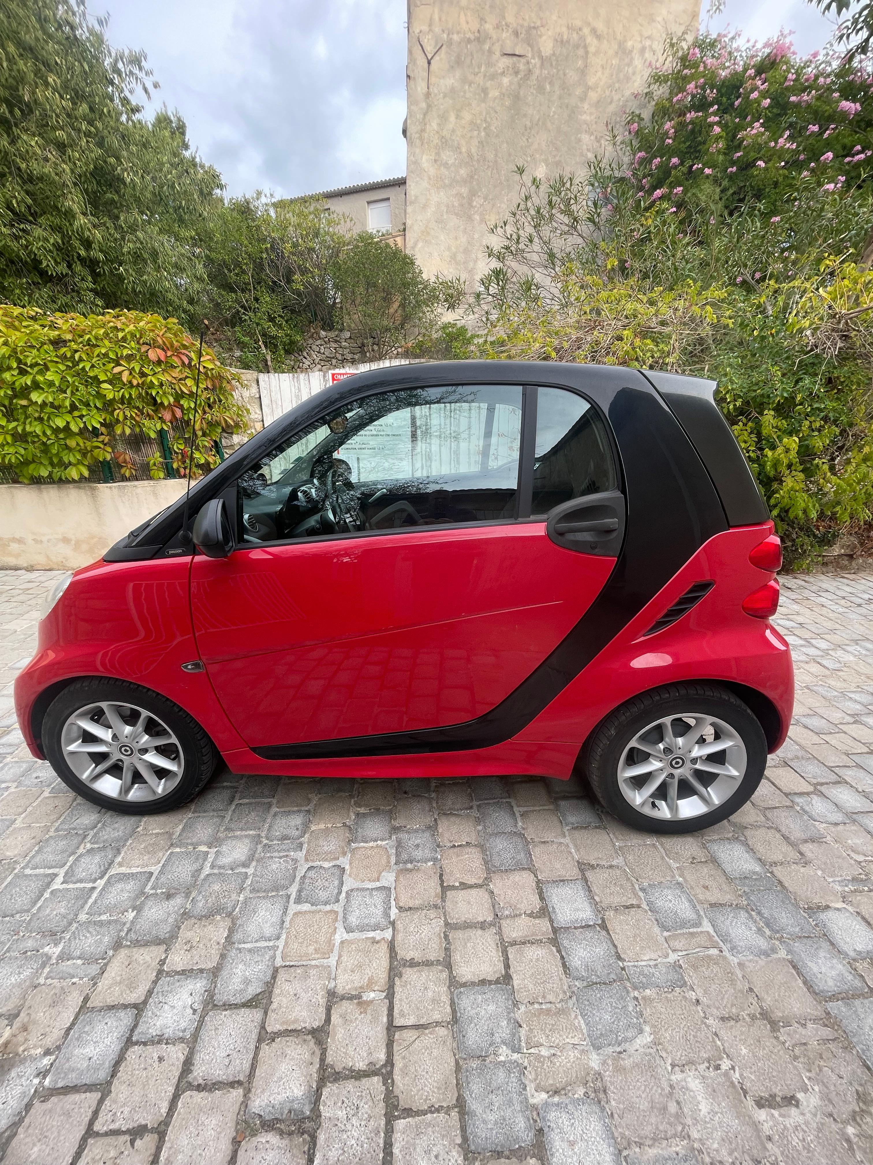 smart FORTWO 2013 à La Cadière-d'Azur
