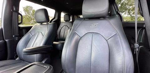 Chrysler Pacifica 2021
