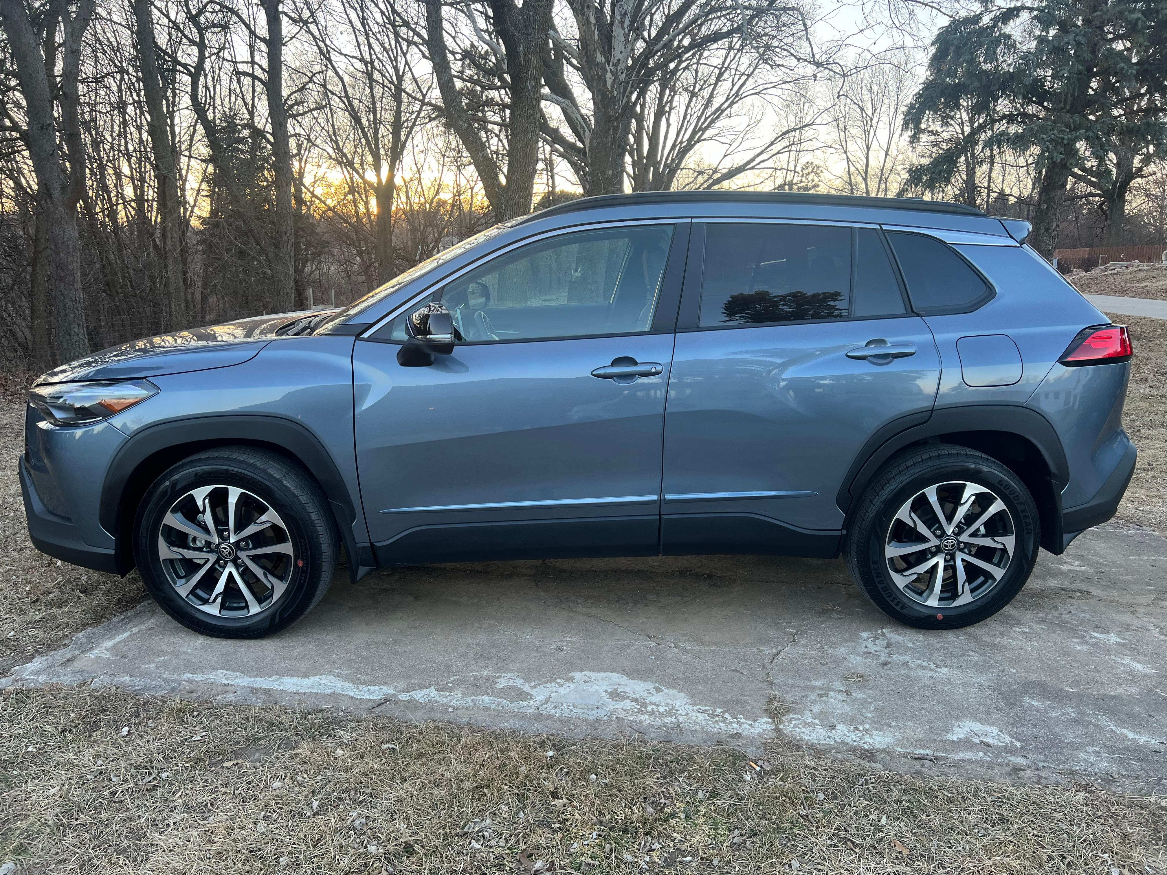 Toyota Corolla Cross 2025 in Omaha, NE