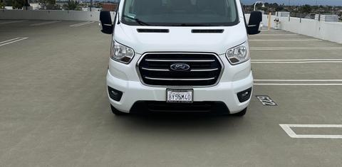 Ford Transit-150 Wagon 2020