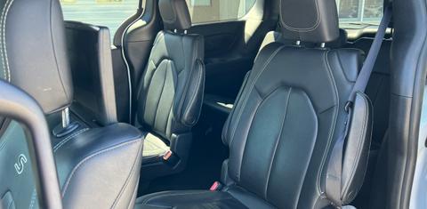 Chrysler Pacifica 2020