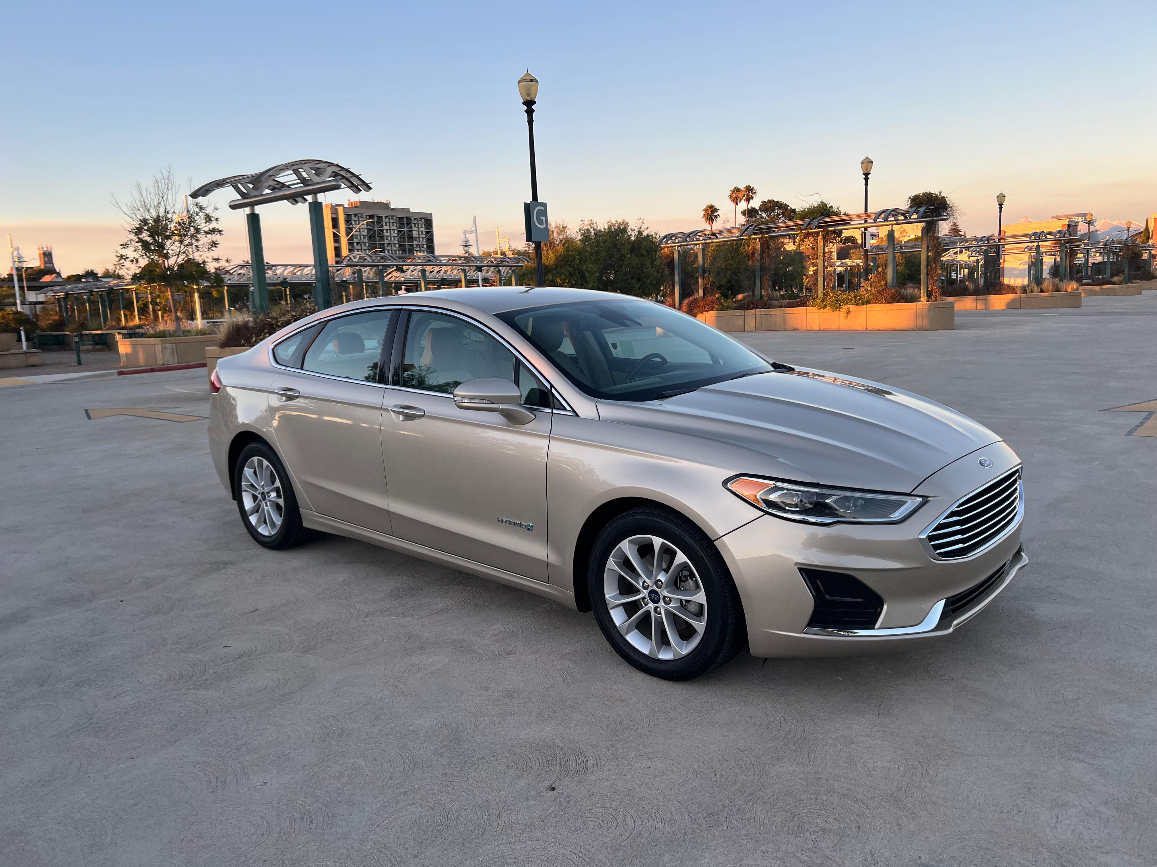 Ford Fusion Hybrid 2019 in Vallejo, CA