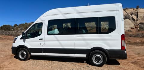Ford Transit-350 Wagon 2023