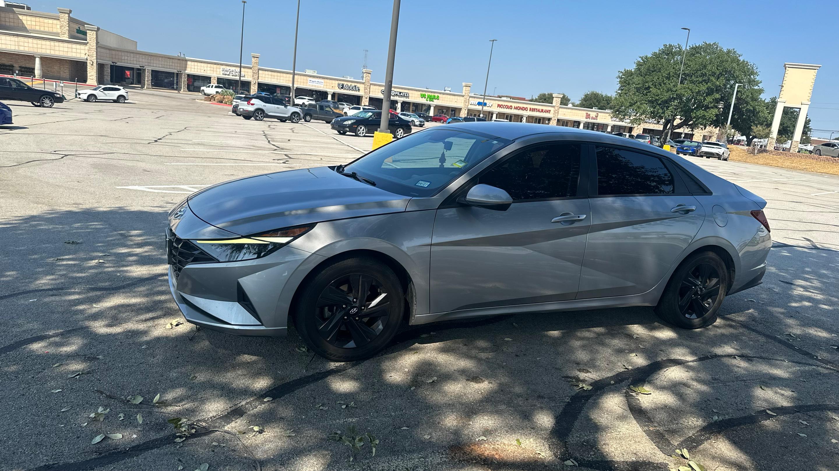 Hyundai Elantra 2021 in Arlington, TX