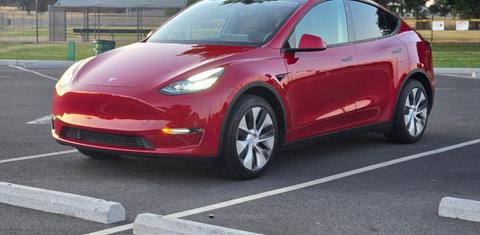 Tesla Model Y 2021