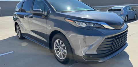 Toyota Sienna 2025