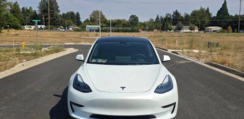 Tesla Model 3 2023