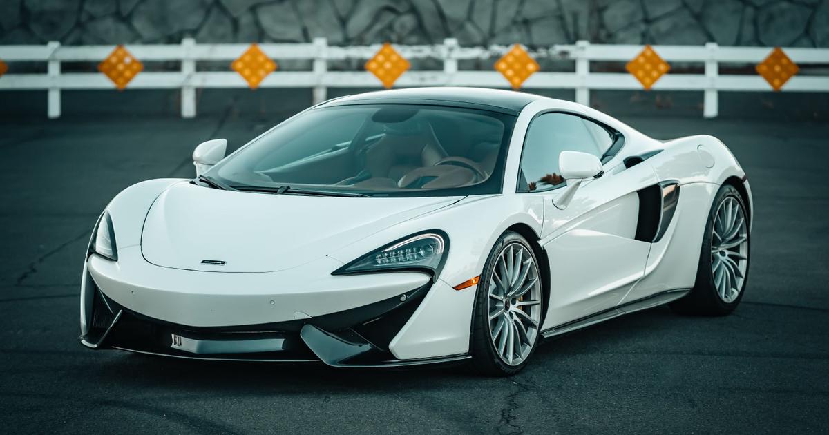 McLaren 570GT 2017 rental in Temecula, CA by Joshua R. Turo
