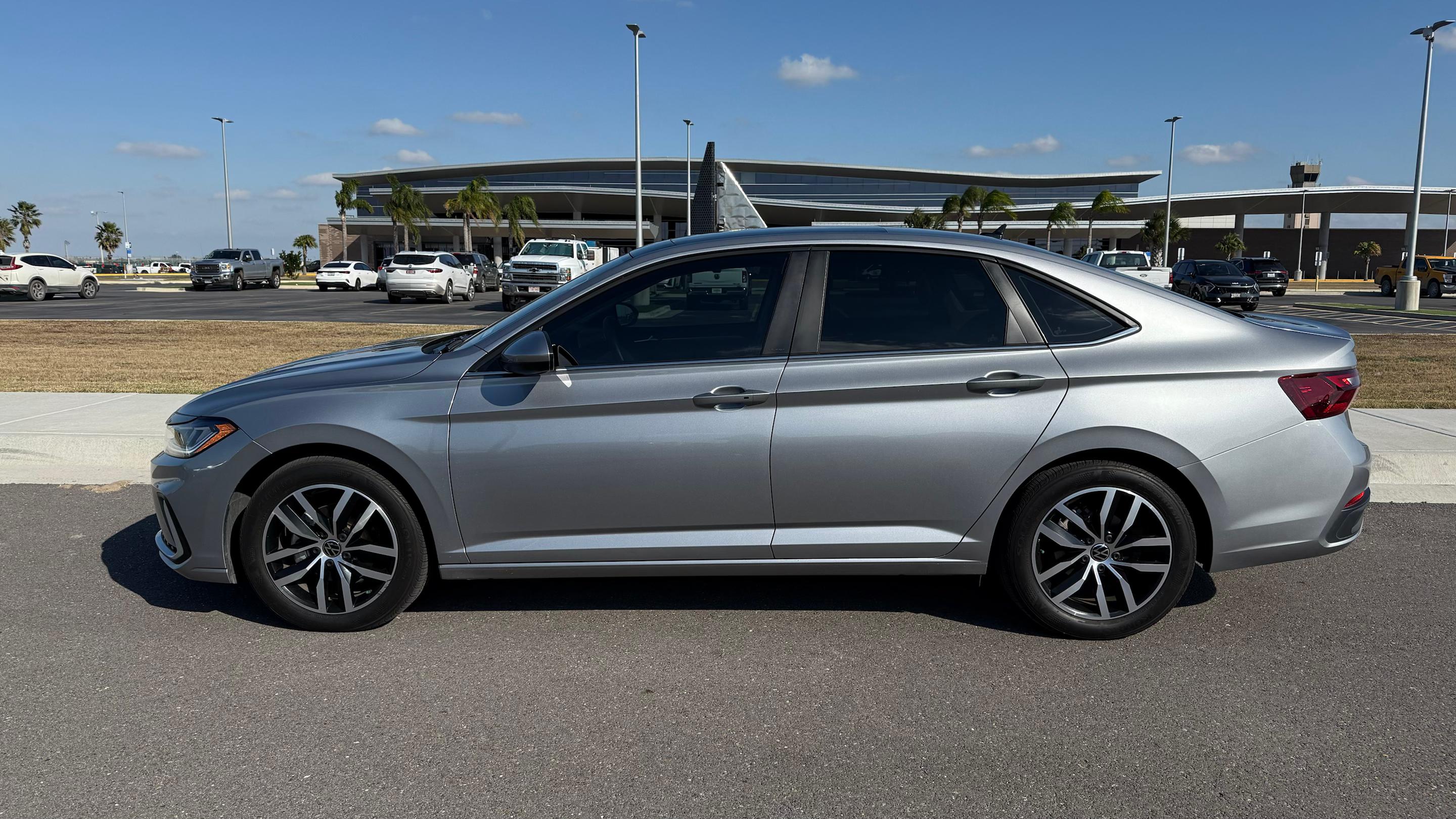 Volkswagen Jetta 2025 in 