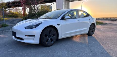 Tesla Model 3 2022