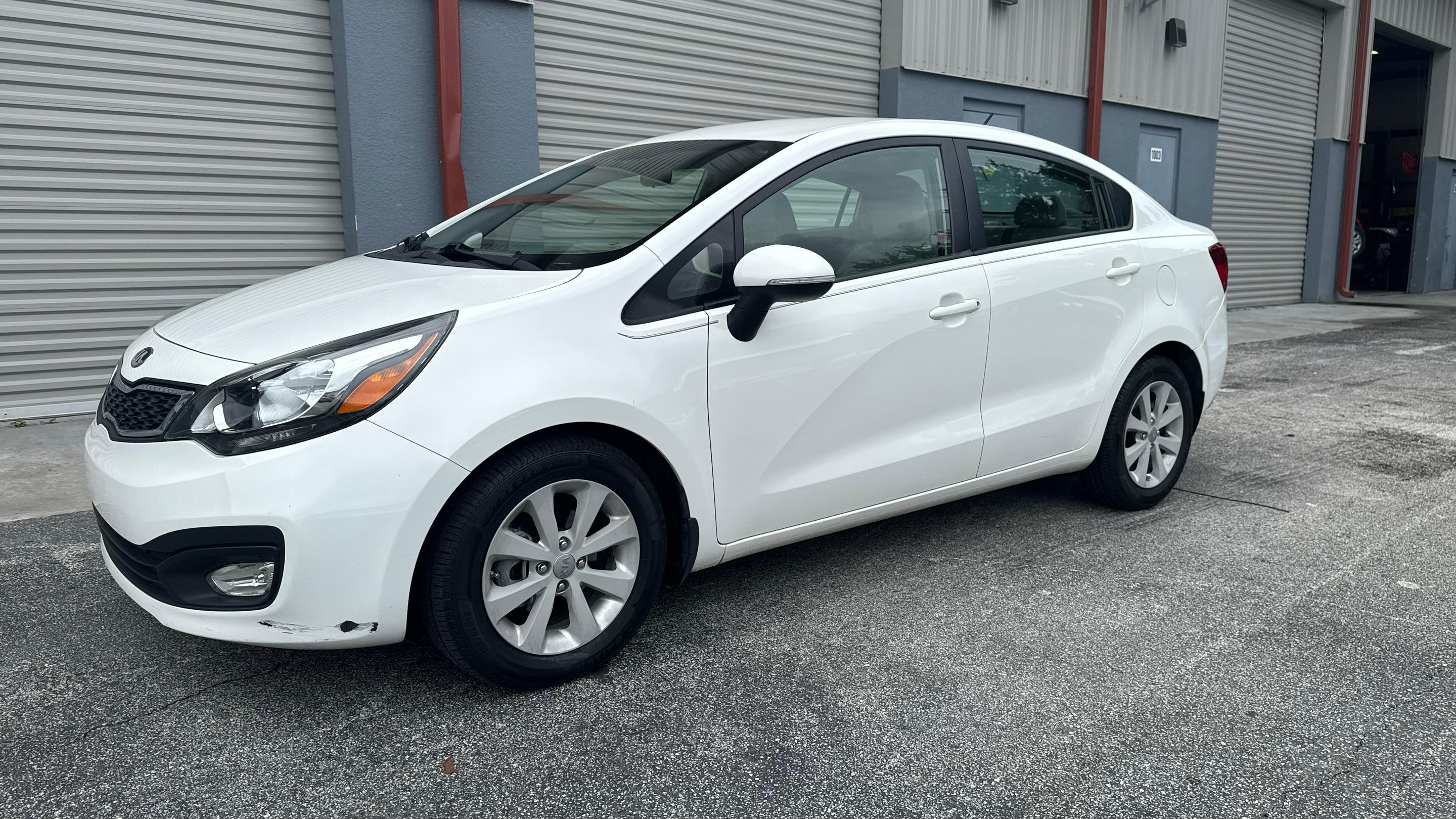 Kia Rio 2013 in 