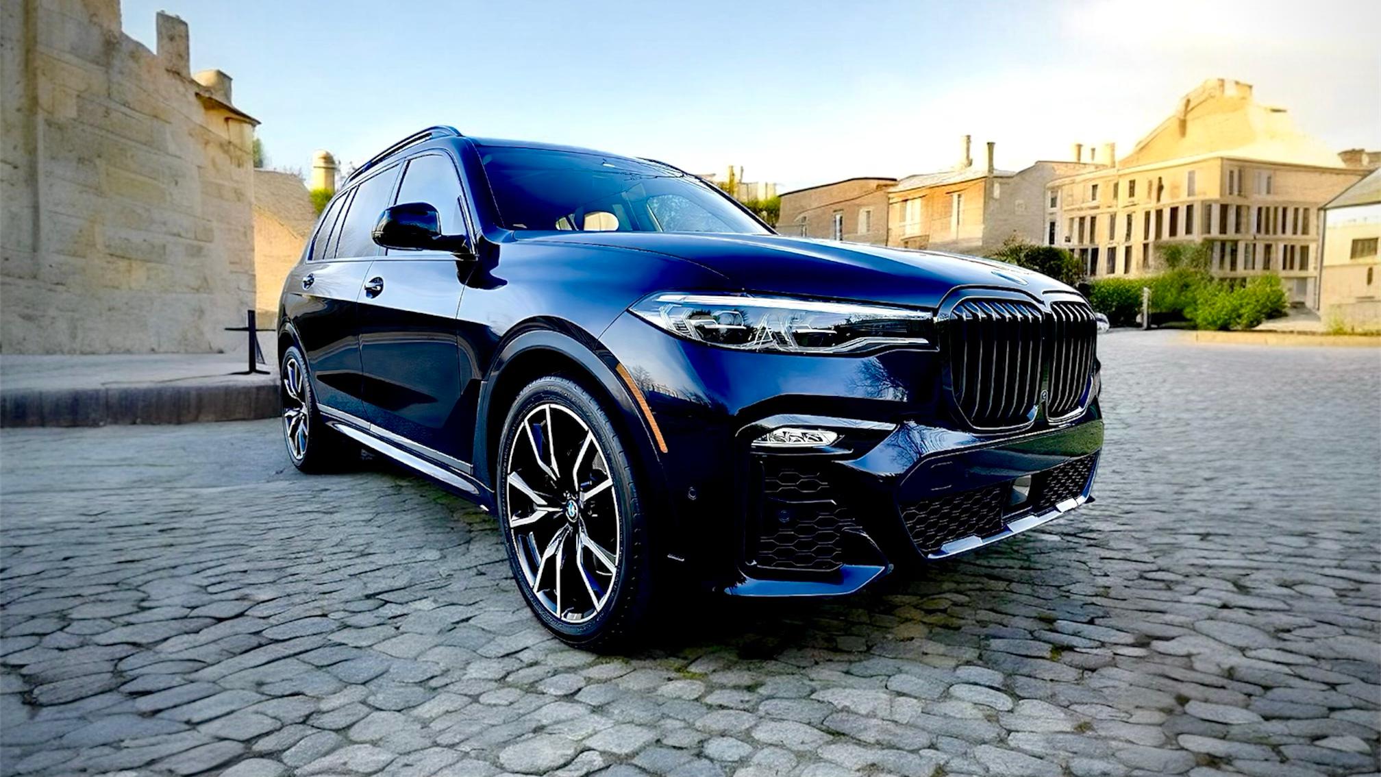 BMW X7 2021 in 