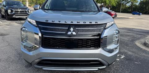 Mitsubishi Outlander 2025
