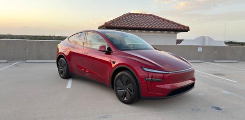 Tesla Model Y 2026