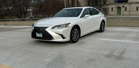 Lexus ES 2020