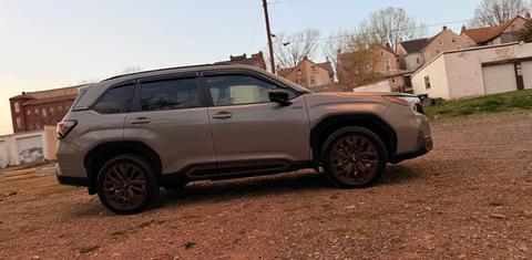 Subaru Forester 2025
