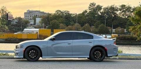 Dodge Charger 2021
