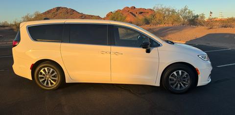 Chrysler Pacifica 2025