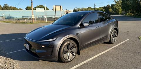 Tesla Model Y 2026