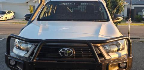Toyota HILUX 2021