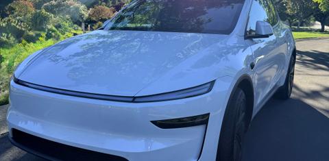 Tesla Model Y 2026