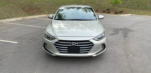Hyundai Elantra 2017