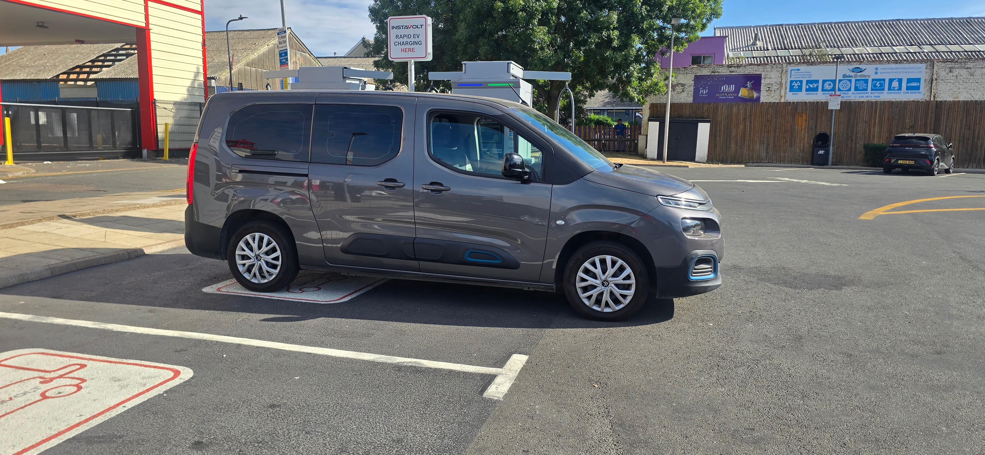 Citroen Berlingo Electric 2023 in London