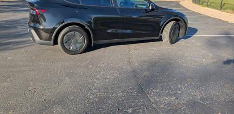 Tesla Model Y 2026