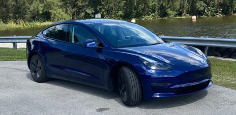 Tesla Model 3 2022