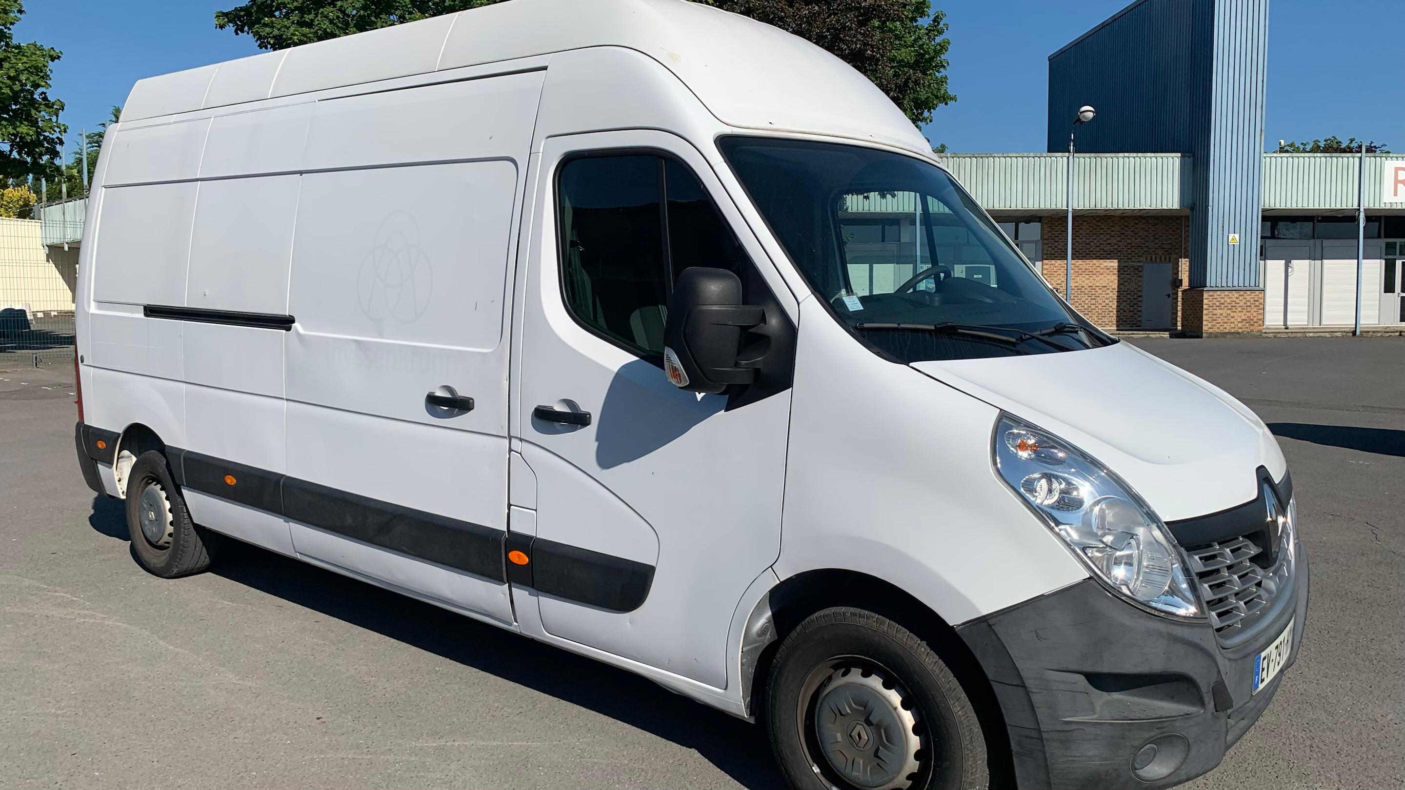 Renault MASTER III 2018 à Neuville-en-Ferrain