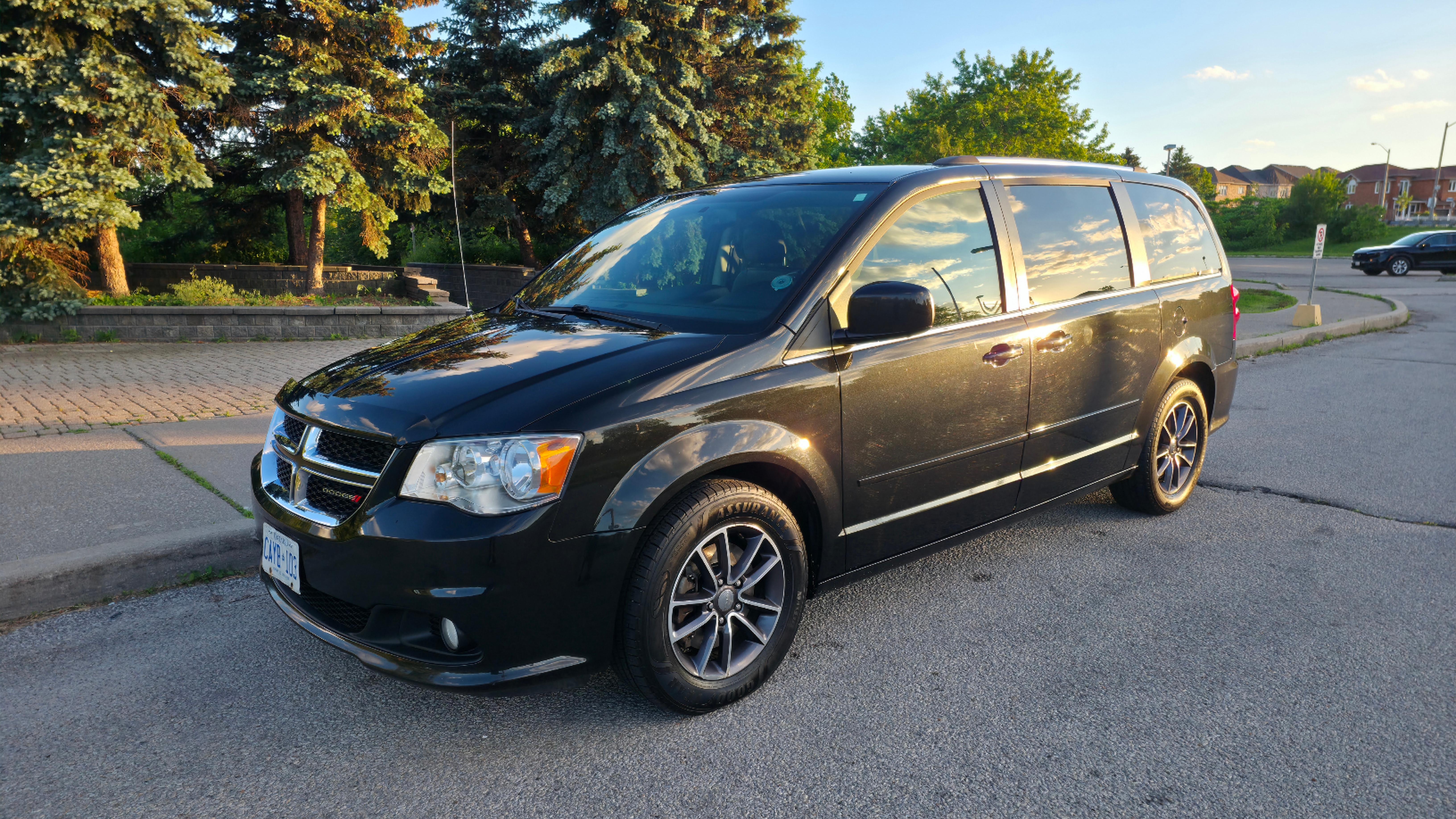 Dodge Grand Caravan 2016 in Toronto, ON