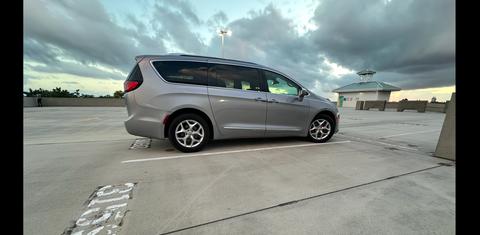 Chrysler Pacifica 2020