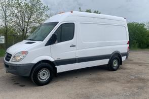 Mercedes-Benz Sprinter Cargo car