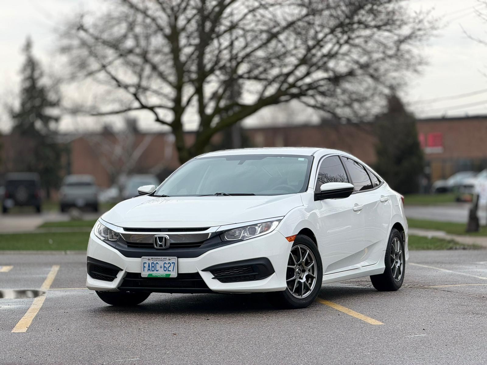 Honda Civic 2017 in Toronto, ON