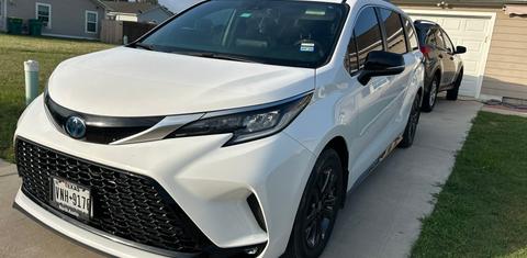 Toyota Sienna 2024