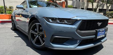 Ford Mustang 2024