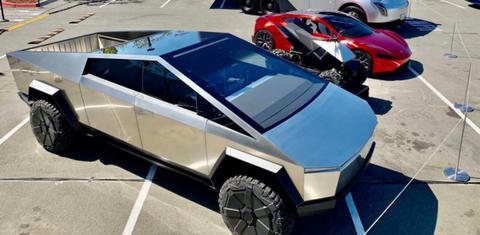 Tesla Cybertruck 2024