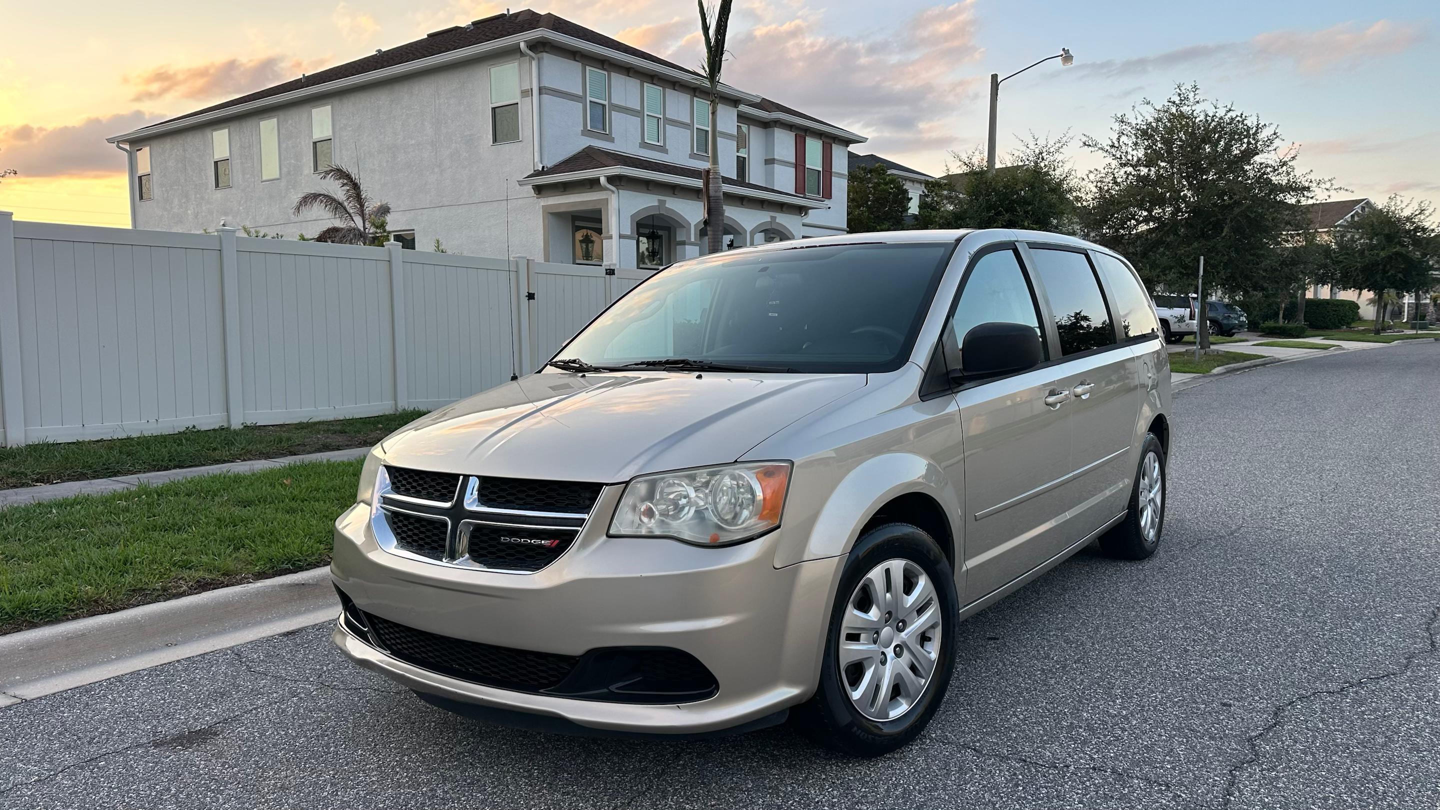 Dodge Grand Caravan 2014 in 