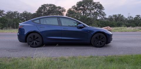 Tesla Model 3 2025