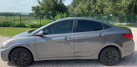 Hyundai Accent 2015