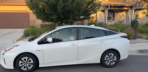 Toyota Prius 2016