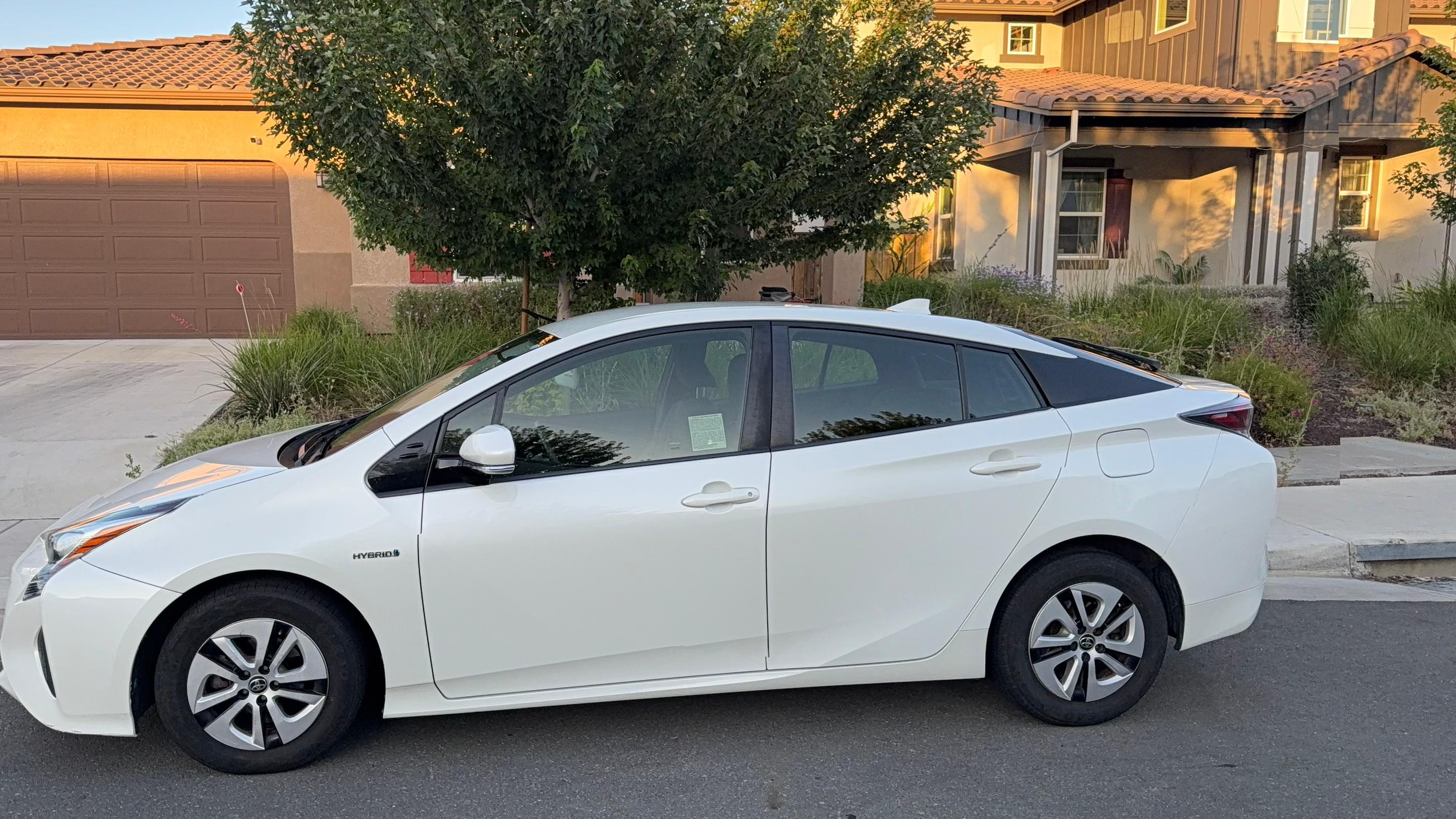 Toyota Prius 2016 in 