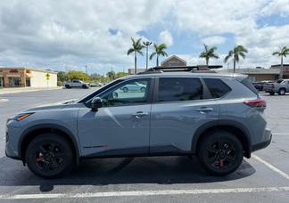 Nissan Rogue car