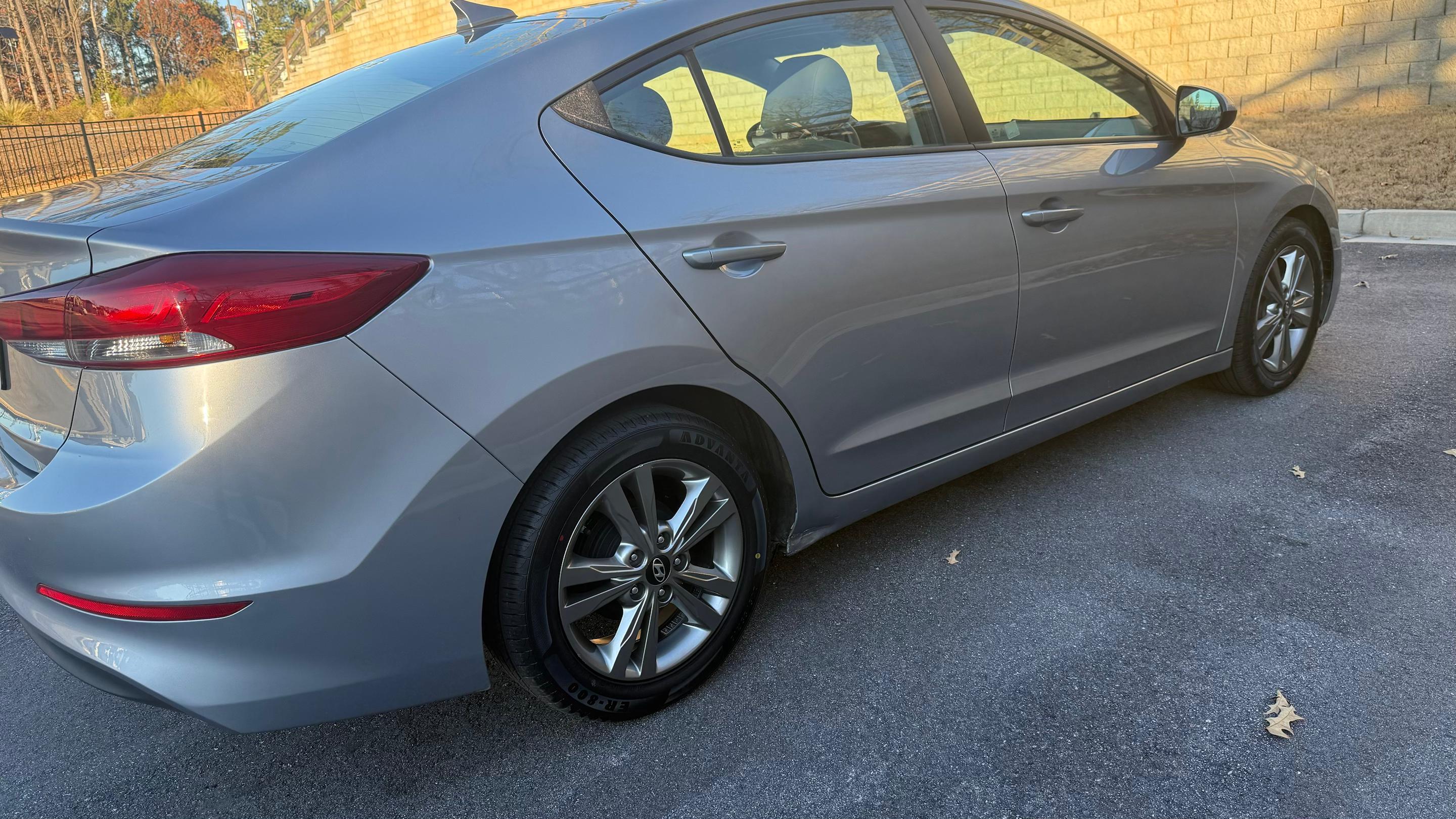 Hyundai Elantra 2017 in 