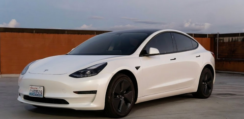 Tesla Model 3 2023