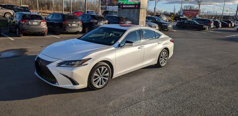 Lexus ES 2021