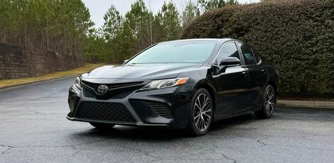 Toyota Camry 2018