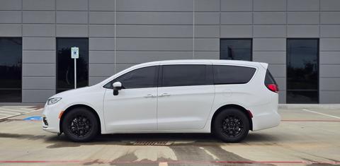 Chrysler Pacifica 2023